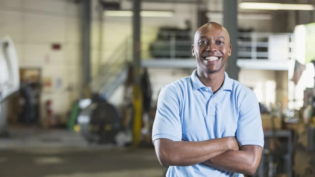 Business owners working with a commercial loan lender at Lone Star Financing in Texas